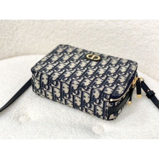 Replica Christian Dior Caro Box Bag with Chain Dior Oblique Jacquard Blue Replica Christian Dior Caro Box Bag with Chain Dior Oblique Jacquard Blue