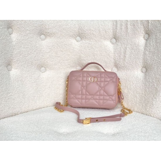 Replica Christian Dior Caro Box Bag with Chain Pink Replica Christian Dior Caro Box Bag with Chain Pink