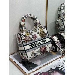 Replica Christian Dior Medium Lady D-Lite Bag Jardin Botanique Embroidery White Replica Christian Dior Medium Lady D-Lite Bag Jardin Botanique Embroidery White