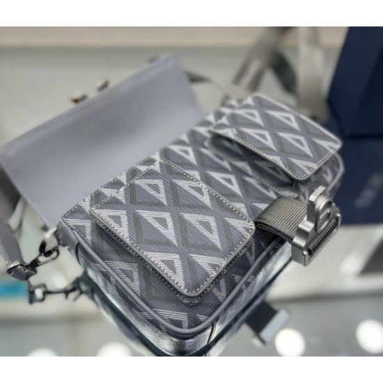 Replica Christian Dior Hit the Road Messenger Bag CD Diamond Canvas Gray Replica Christian Dior Hit the Road Messenger Bag CD Diamond Canvas Gray