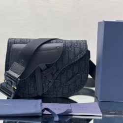 Fake Christian Dior Saddle Men Pouch Dior Oblique Jacquard Black Replica