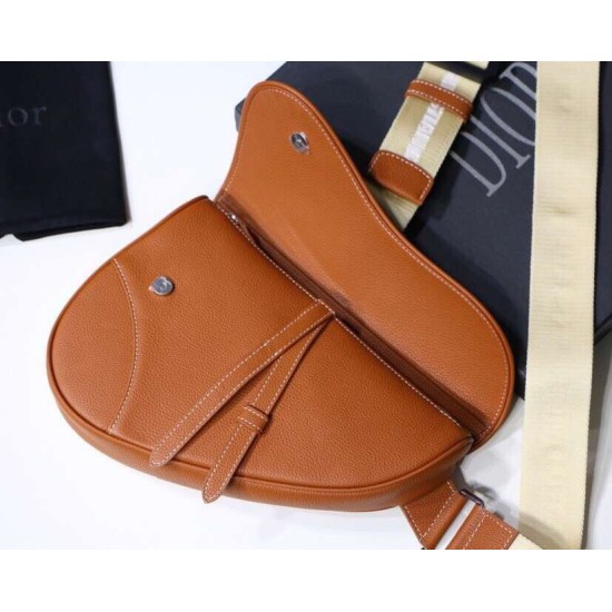 Replica Christian Dior Saddle Belt Men Bag Grained Calfskin Brown Replica Christian Dior Saddle Belt Men Bag Grained Calfskin Brown