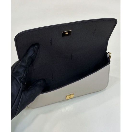 Replica Fgraphy Wallet On Chain 8BS076 Cream