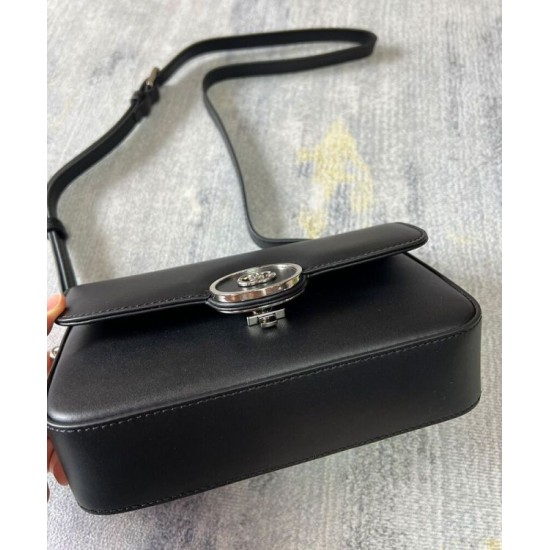Fake Gucci Petite GG Mini Shoulder Bag 739722 Black Replica Replica Gucci Petite GG Mini Shoulder Bag 739722 Black