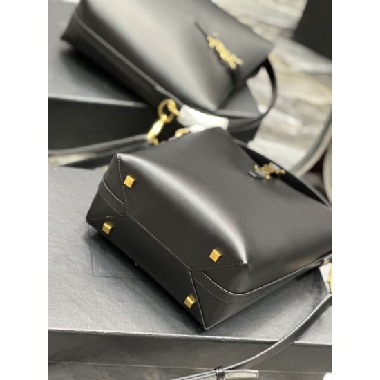 Replica YSL Saint Laurent Le 5 A 7 Bucket Bag Black Replica YSL Saint Laurent Le 5 A 7 Bucket Bag Black