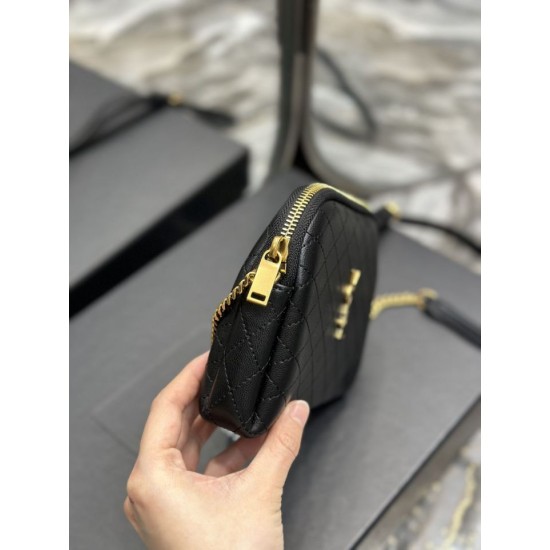 Fake YSL Saint Laurent Gaby Zipped Pouch Chain Bag 18cm Black Replica