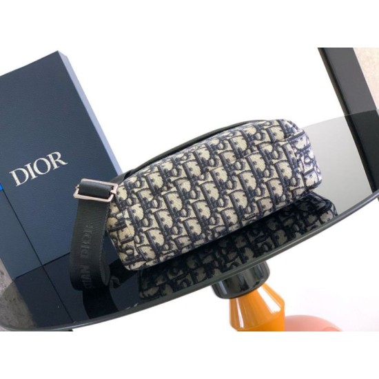 Replica Dior Small Rider Soft Hobo Men Bag Dior Oblique Jacquard Beige/Black Fake Replica Dior Small Rider Soft Hobo Men Bag Dior Oblique Jacquard Beige/Black Fake
