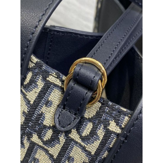 Replica Dior Small/Medium Signature Bucket Dior Oblique Jacquard Bag Blue Fake Replica Dior Small/Medium Signature Bucket Dior Oblique Jacquard Bag Blue Fake