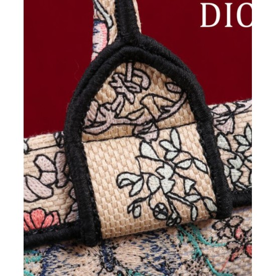Replica Dior Large Dior Book Tote M1286 Apricot embroidered with Pietro Ruffo's blue Toile de Jouy Papillon motif Fake Replica Dior Large Dior Book Tote M1286 Apricot embroidered with Pietro Ruffo's blue Toile de Jouy Papillon motif Fake