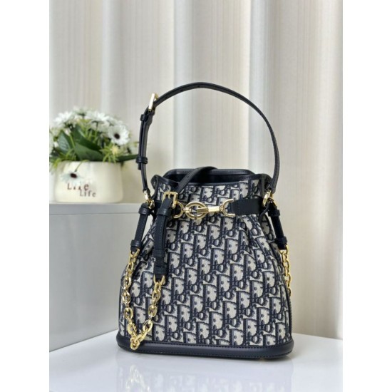 Replica Christian Dior Medium C'est Dior Bag Blue Dior Oblique Jacquard Fake Christian Dior Medium C'est Dior Bag Blue Dior Oblique Jacquard Replica