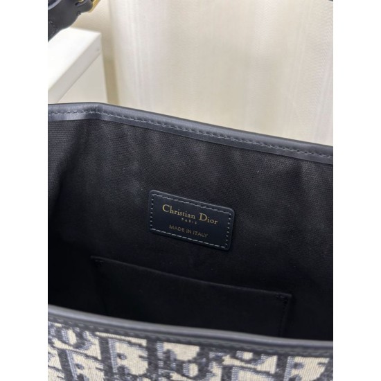 Replica Christian Dior Medium C'est Dior Bag Blue Dior Oblique Jacquard Fake Christian Dior Medium C'est Dior Bag Blue Dior Oblique Jacquard Replica