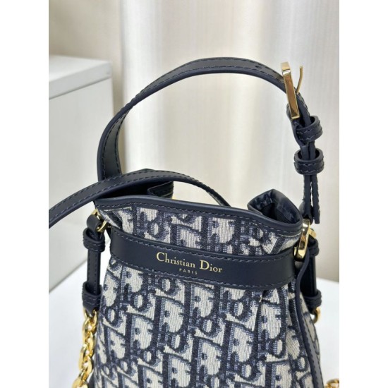 Replica Christian Dior Small C'est Dior Bag Blue Dior Oblique Jacquard Replica Christian Dior Small C'est Dior Bag Blue Dior Oblique Jacquard