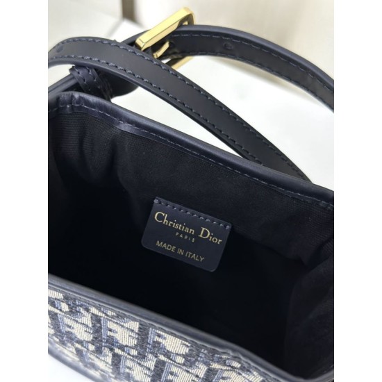 Replica Christian Dior Small C'est Dior Bag Blue Dior Oblique Jacquard Replica Christian Dior Small C'est Dior Bag Blue Dior Oblique Jacquard