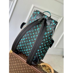 Fake Louis Vuitton Christopher MM Blackpack M21936 Replica
