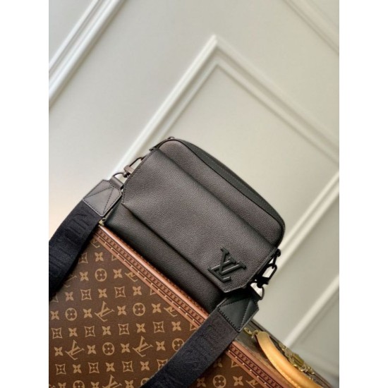 Replica Louis Vuitton Fastline Messenger LV Aerogram Bag M22482 Black Replica Louis Vuitton Fastline Messenger LV Aerogram Bag M22482 Black