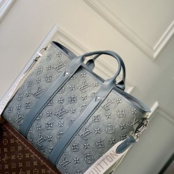 Fake Louis Vuitton M22537 LV Weekend NM Tote Bag Washed Denim Blue Replica