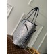 Replica Louis Vuitton LV M22921 Neverfull MM Bag Bule Replica Louis Vuitton LV M22921 Neverfull MM Bag Bule