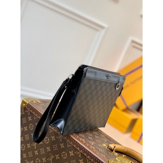 Replica Louis Vuitton Toiletry Pouch 19 Cosmetic Bag M47544