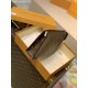 Replica Louis Vuitton Toiletry Pouch 19 Cosmetic Bag M47544