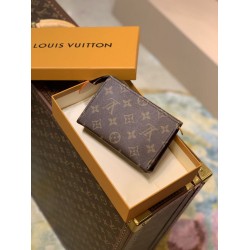 Fake Louis Vuitton Toiletry Pouch 15 Cosmetic Bag M47546 Replica