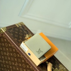 Fake Louis Vuitton Multiple Wallet LV Aerogram M82274 Replica