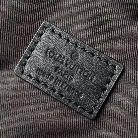 Replica Louis Vuitton Avenue Sling Bag N41720