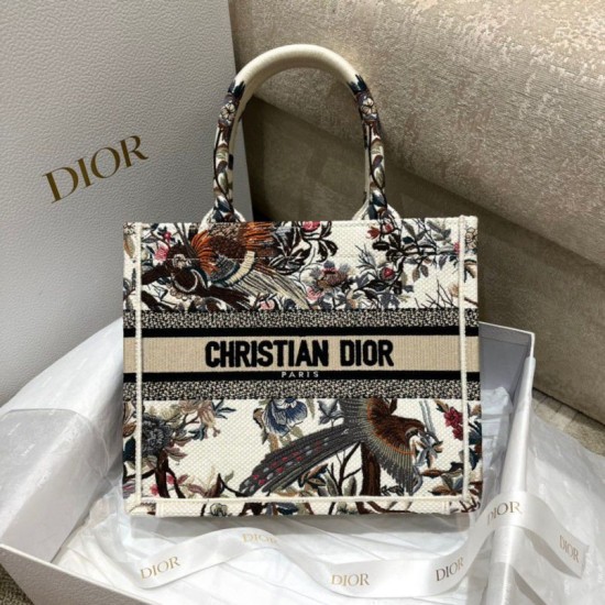 Fake Dior Small Book Tote Bag Jardin d'Hiver Embroidery White Replica Replica Dior Small Book Tote Bag Jardin d'Hiver Embroidery White