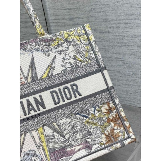 Replica Dior Medium Dior Book Tote Multicolor Rêve d'Infini Embroidery White Replica Dior Medium Dior Book Tote Multicolor Rêve d'Infini Embroidery White
