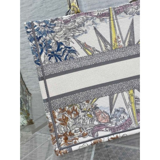 Replica Dior Medium Dior Book Tote Multicolor Rêve d'Infini Embroidery White Replica Dior Medium Dior Book Tote Multicolor Rêve d'Infini Embroidery White