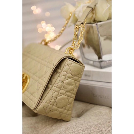 Replica Dior Caro Medium Bag Cannage Beige Replica Dior Caro Medium Bag Cannage Beige