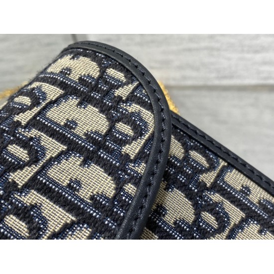 Replica Dior Bobby East-West Chain Pouch Oblique Jacquard Blue Replica Dior Bobby East-West Chain Pouch Oblique Jacquard Blue