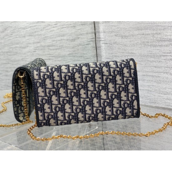 Replica Dior Bobby East-West Chain Pouch Oblique Jacquard Blue Replica Dior Bobby East-West Chain Pouch Oblique Jacquard Blue