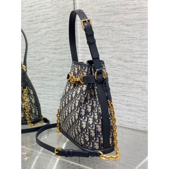 Fake Dior C'est Medium Bucket Bag Oblique Jacquard Blue Replica Replica Dior C'est Medium Bucket Bag Oblique Jacquard Blue