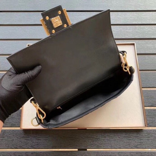 Fake Medium Baguette Bag FF Motif Black Replica Replica Fendi Medium Baguette Bag FF Motif Black