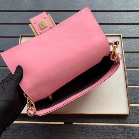 Fake Medium Baguette Bag FF Motif Pink Replica Fake Medium Baguette Bag FF Motif Pink Replica