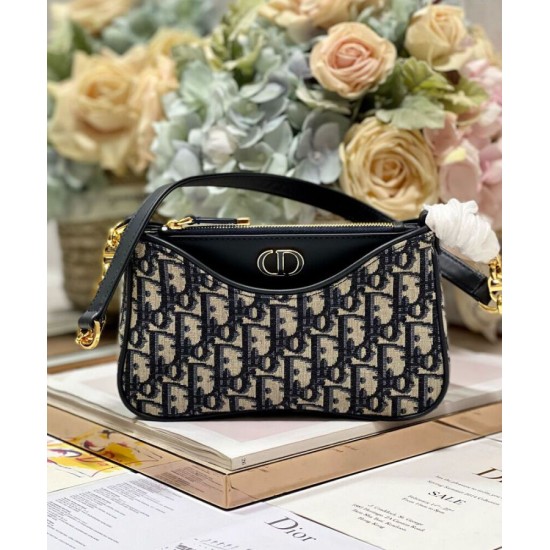 Replica Christian Dior 30 Montaigne Hobo Avenue Mini Bag Dark Blue Replica Christian Dior 30 Montaigne Hobo Avenue Mini Bag Dark Blue