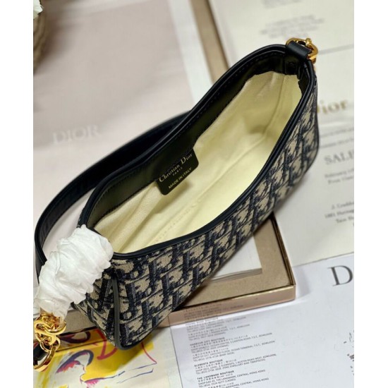 Replica Christian Dior 30 Montaigne Hobo Avenue Mini Bag Dark Blue Replica Christian Dior 30 Montaigne Hobo Avenue Mini Bag Dark Blue