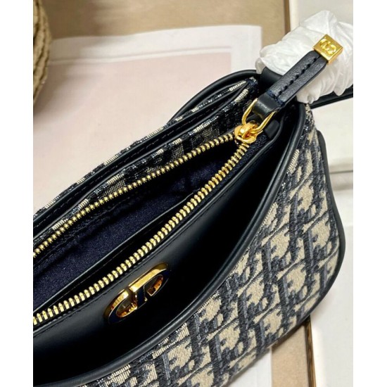 Replica Christian Dior 30 Montaigne Hobo Avenue Mini Bag Dark Blue Replica Christian Dior 30 Montaigne Hobo Avenue Mini Bag Dark Blue