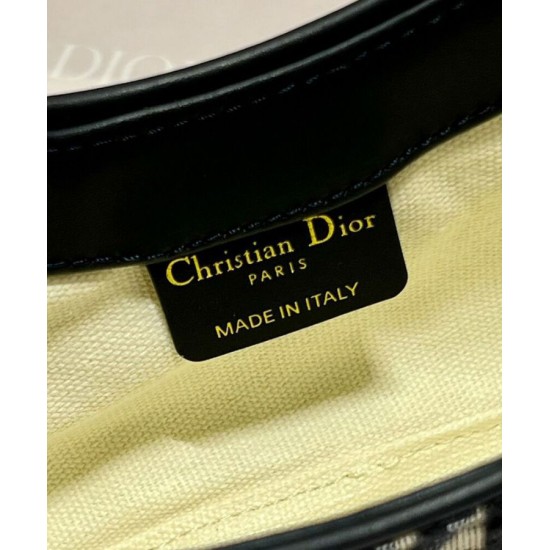 Replica Christian Dior 30 Montaigne Hobo Avenue Mini Bag Dark Blue Replica Christian Dior 30 Montaigne Hobo Avenue Mini Bag Dark Blue