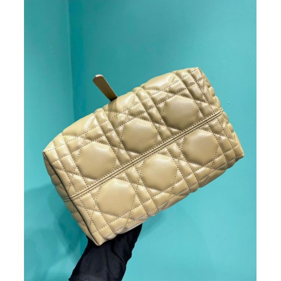Replica Christian Dior Small /Medium Dior Toujours Bag Light Coffee Replica Christian Dior Small /Medium Dior Toujours Bag Light Coffee