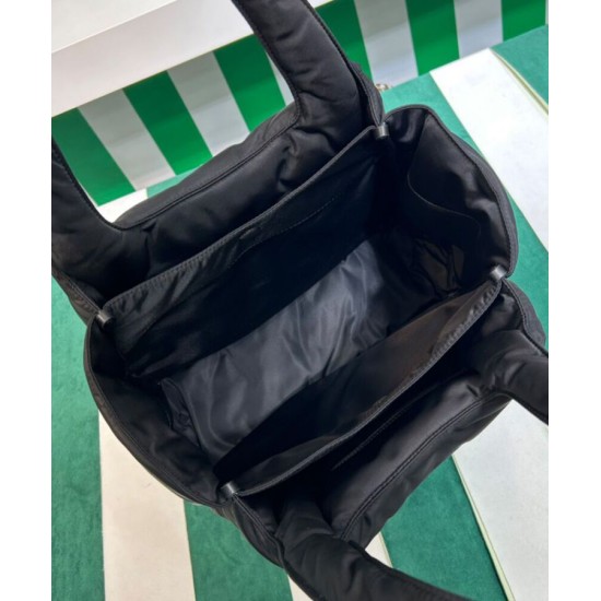 Replica Prada Large Padded Re-Nylon Tote Bag 1BG449 Black Replica Prada Large Padded Re-Nylon Tote Bag 1BG449 Black