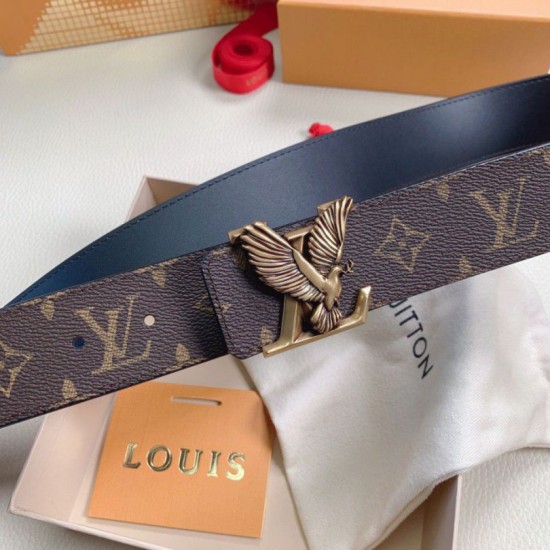 Fake Louis Vuitton LV Dove 40MM Reversible Belt In Monogram Canvas M0577T Replica