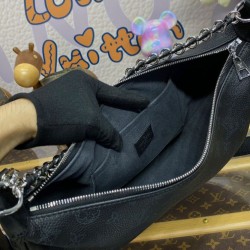 Fake Louis Vuitton Baia MM M22823 Eye-catching Half-moon Bag Black Replica