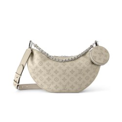 Replica Louis Vuitton Baia MM M22822 Eye-catching Half-moon Bag Apricot