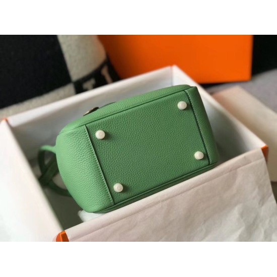 Replica Hermes Lindy Mini Bag Green Clemence Calfskin Replica Hermes Lindy Mini Bag Green Clemence Calfskin