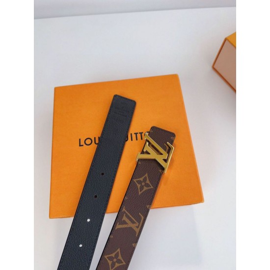 Replica Louis Vuitton LV Initiales 30MM Reversible Belt M0565V Monogram Canvas Replica Louis Vuitton LV Initiales 30MM Reversible Belt M0565V Monogram Canvas
