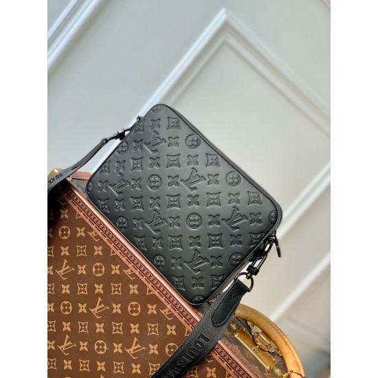 Replica Louis Vuitton Trio Messenger Bag in Monogram-embossed Leather M46602 Replica Louis Vuitton Trio Messenger Bag in Monogram-embossed Leather M46602