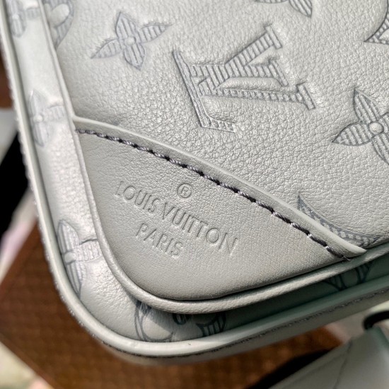 Replica Louis Vuitton Trio Messenger Bag in Monogram-embossed Leather M46603 Replica Louis Vuitton Trio Messenger Bag in Monogram-embossed Leather M46603
