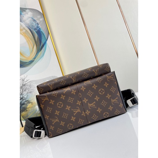 Replica Louis Vuitton Discovery Backpack PM in Monogram Macassar Canvas M46684