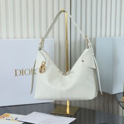 Top Replica Dior Voyage Small/Medium Flat Hobo Bag in Macrocannage White